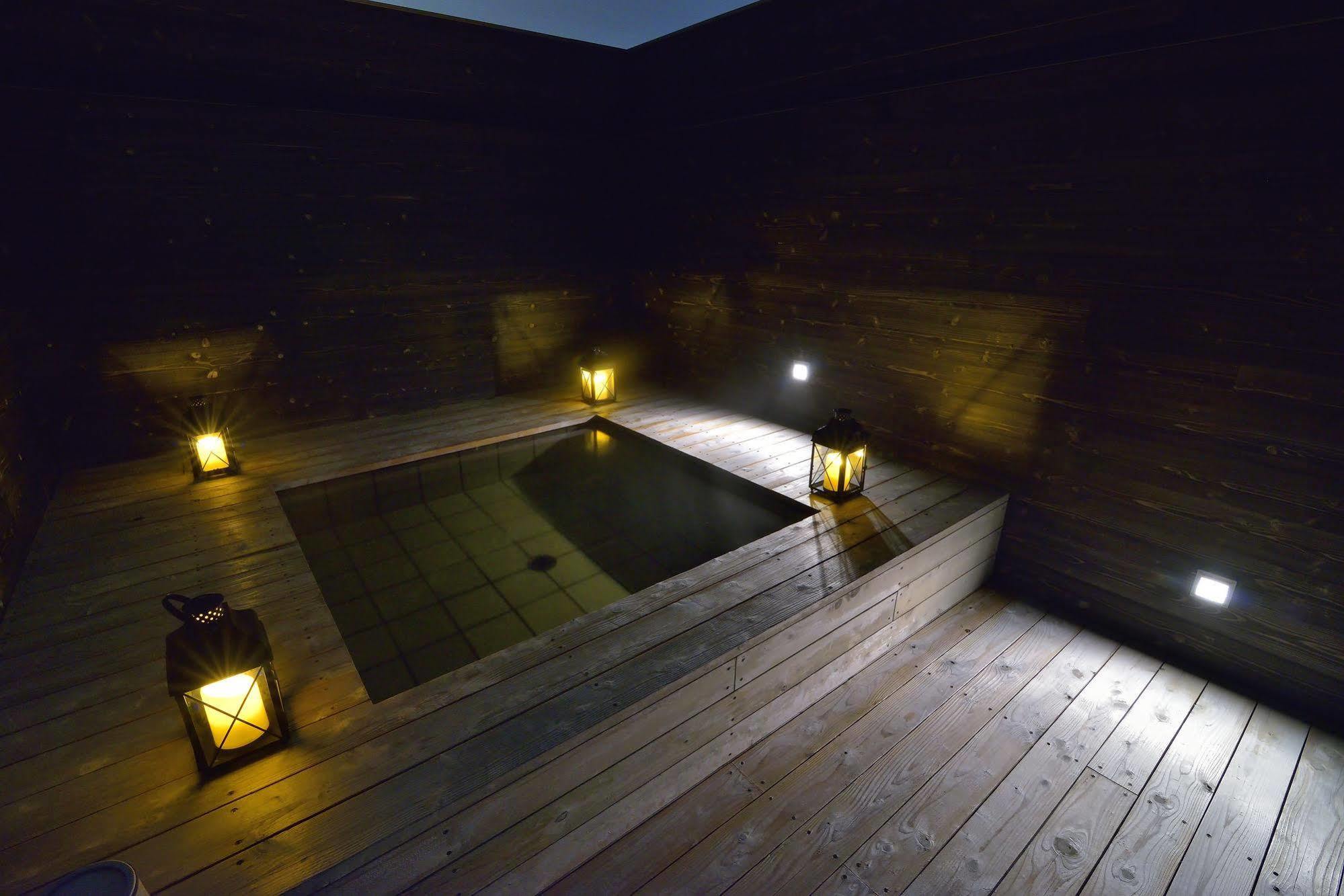 Aqua Ignis Ryokan Komono Esterno foto
